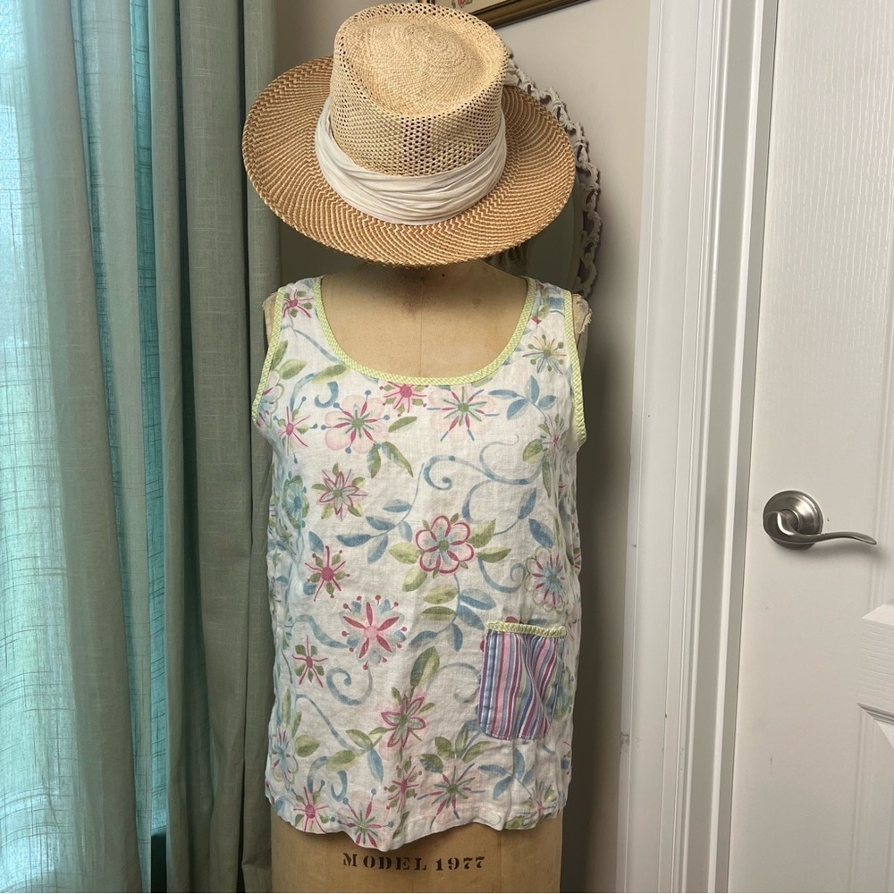 Liz and Jane floral print linen top, size S